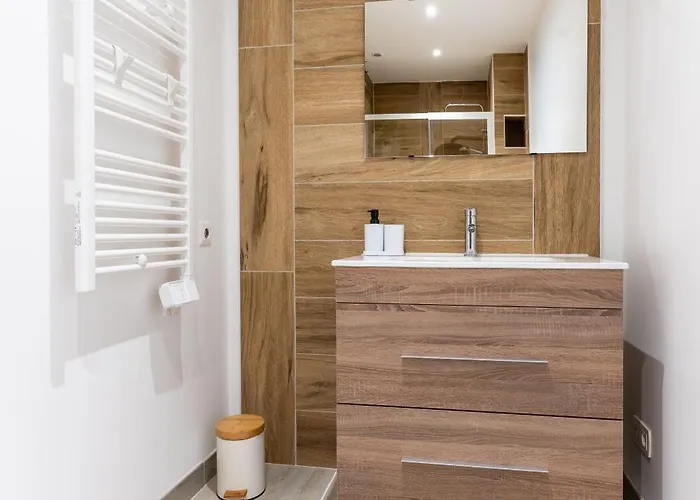 Romantic Bed & Breakfast